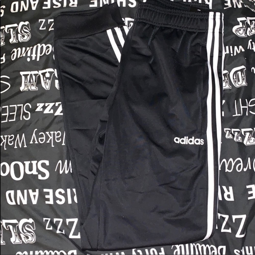 Brand NWT adidas tapered joggers